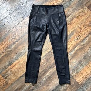 ~*~ Athleta Delancey Gleam Tight M Petite Black ~*~